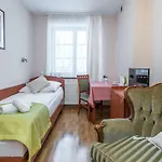 Astoria - Literatow 3*