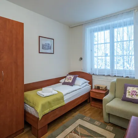Astoria - Literatów