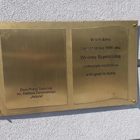 Bed & Breakfast Astoria - Literatow 3*