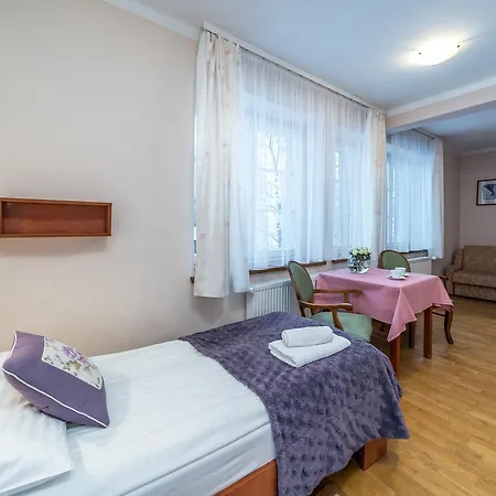 Astoria - Literatów 3*