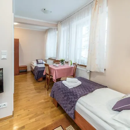Astoria - Literatów Bed and breakfast 3*